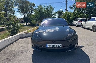 Ліфтбек Tesla Model S 2018 в Запоріжжі
