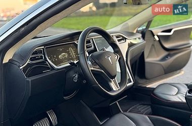 Лифтбек Tesla Model S 2014 в Львове