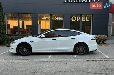 Ліфтбек Tesla Model S 2021 в Дніпрі фото 28 Ліфтбек Tesla Model S 2021 в Дніпрі