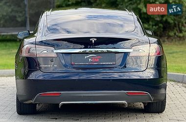 Лифтбек Tesla Model S 2013 в Тернополе фото 10 Лифтбек Tesla Model S 2013 в Тернополе