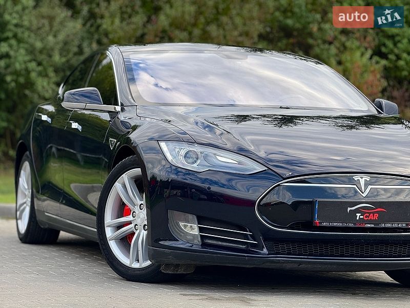Лифтбек Tesla Model S 2013 в Тернополе фото 13 Лифтбек Tesla Model S 2013 в Тернополе