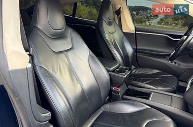 Лифтбек Tesla Model S 2013 в Тернополе фото 28 Лифтбек Tesla Model S 2013 в Тернополе