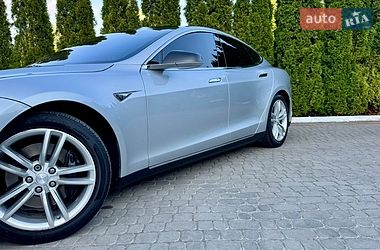 Лифтбек Tesla Model S 2013 в Трускавце
