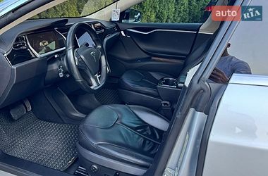 Лифтбек Tesla Model S 2013 в Трускавце