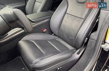 Лифтбек Tesla Model S 2022 в Киеве