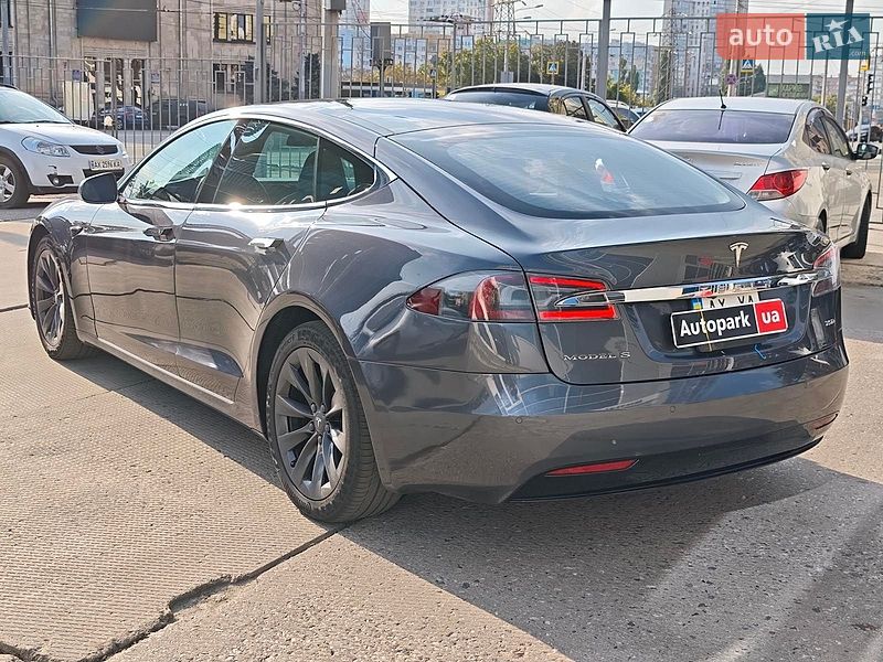 Лифтбек Tesla Model S 2018 в Харькове фото 7 Лифтбек Tesla Model S 2018 в Харькове