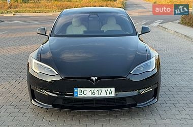 Ліфтбек Tesla Model S 2021 в Стрию