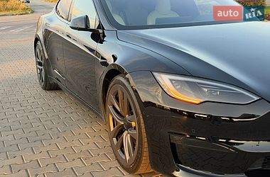 Ліфтбек Tesla Model S 2021 в Стрию