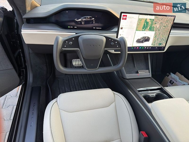 Ліфтбек Tesla Model S 2021 в Стрию