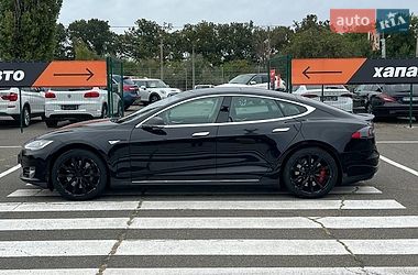 Ліфтбек Tesla Model S 2014 в Одесі