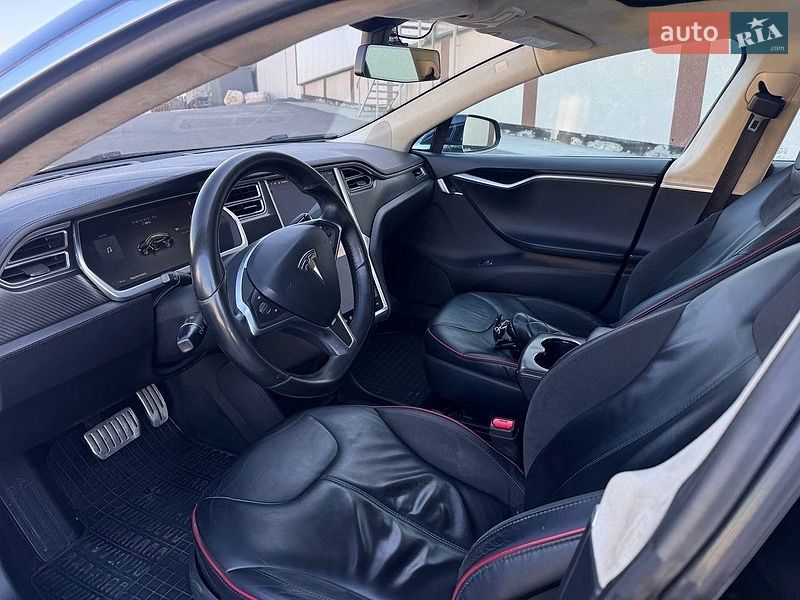 Лифтбек Tesla Model S 2013 в Виннице фото 9 Лифтбек Tesla Model S 2013 в Виннице