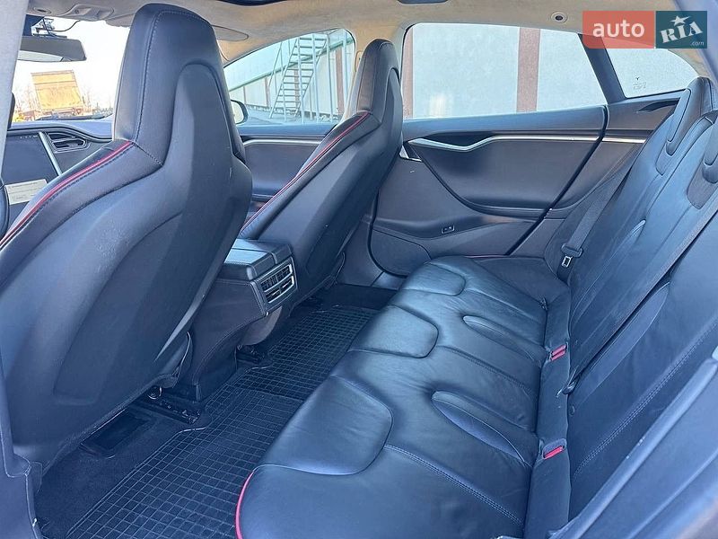 Лифтбек Tesla Model S 2013 в Виннице фото 10 Лифтбек Tesla Model S 2013 в Виннице
