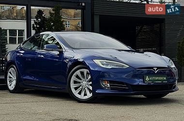 Ліфтбек Tesla Model S 2018 в Києві