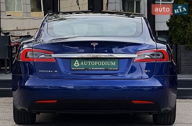Ліфтбек Tesla Model S 2018 в Києві