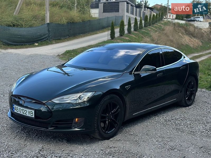 Лифтбек Tesla Model S 2013 в Виннице фото 3 Лифтбек Tesla Model S 2013 в Виннице