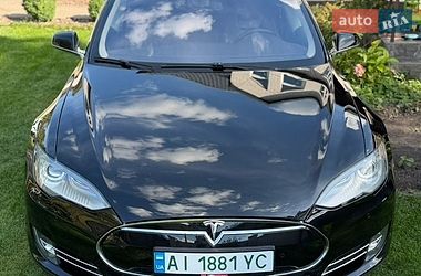 Лифтбек Tesla Model S 2013 в Киеве