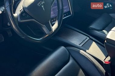 Ліфтбек Tesla Model S 2020 в Львові