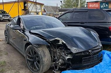 Ліфтбек Tesla Model S 2021 в Трускавці