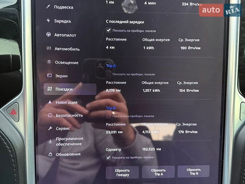 Ліфтбек Tesla Model S 2017 в Івано-Франківську