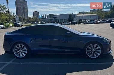 Лифтбек Tesla Model S 2017 в Одессе