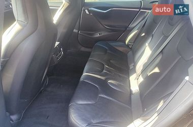 Ліфтбек Tesla Model S 2016 в Києві