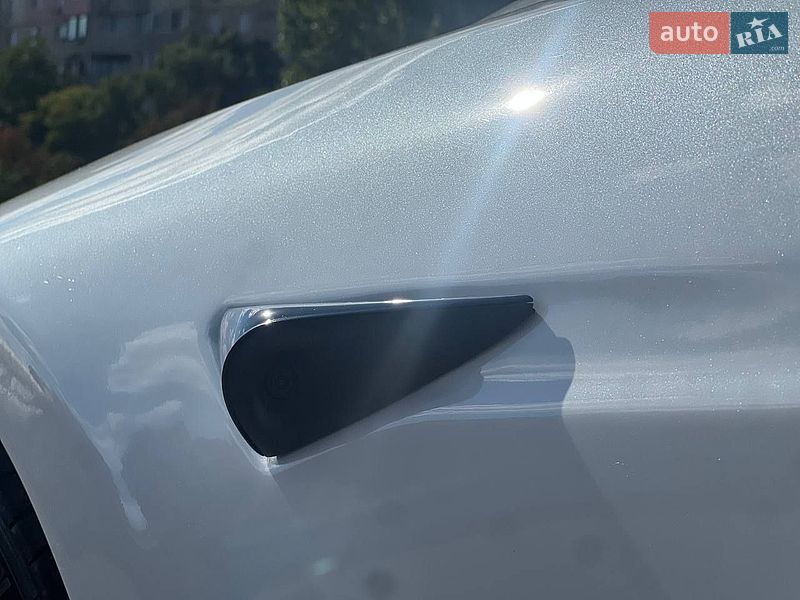 Ліфтбек Tesla Model S 2021 в Одесі