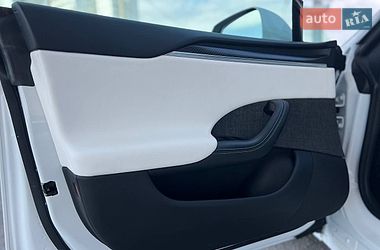 Ліфтбек Tesla Model S 2021 в Одесі