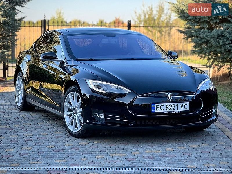 Tesla Model S 2013 Tesla Model S 2013