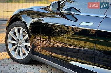 Лифтбек Tesla Model S 2013 в Дрогобыче
