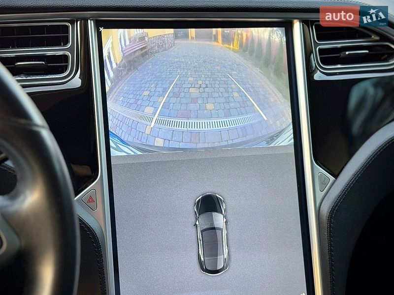 Лифтбек Tesla Model S 2013 в Дрогобыче