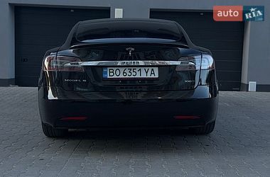 Ліфтбек Tesla Model S 2017 в Тернополі
