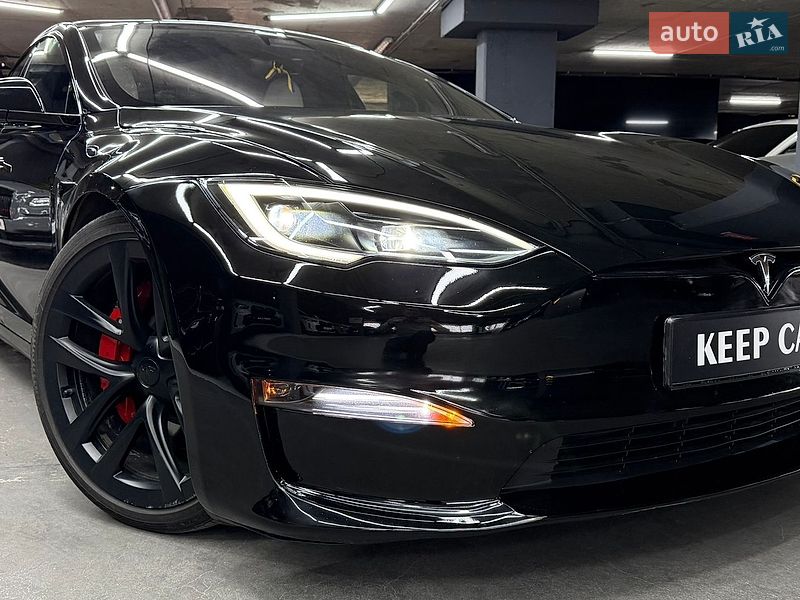 Лифтбек Tesla Model S 2023 в Одессе