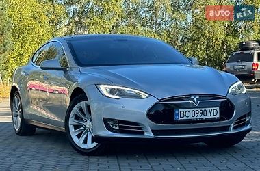 Ліфтбек Tesla Model S 2013 в Дрогобичі