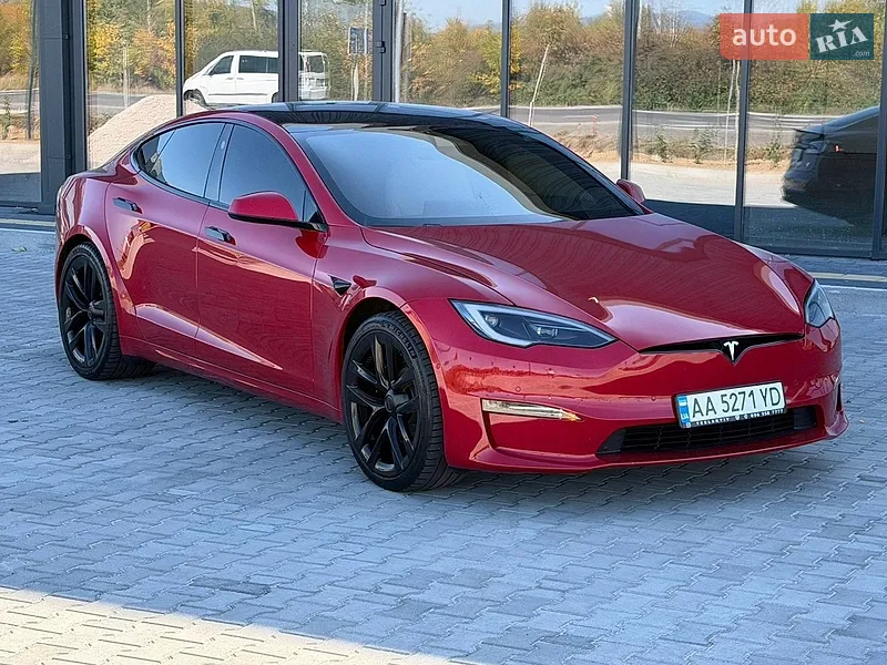 Tesla Model S