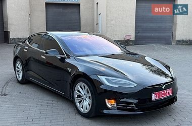 Лифтбек Tesla Model S 2017 в Владимире