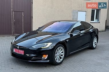 Лифтбек Tesla Model S 2017 в Владимире