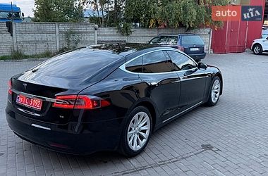 Лифтбек Tesla Model S 2017 в Владимире