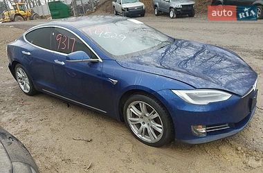 Лифтбек Tesla Model S 2020 в Хмельницком