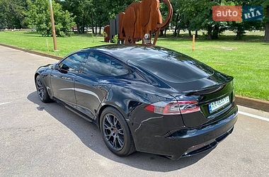 Ліфтбек Tesla Model S 2021 в Києві