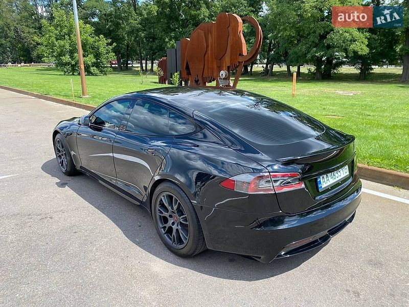 Ліфтбек Tesla Model S 2021 в Києві