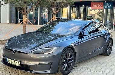 Лифтбек Tesla Model S 2022 в Ровно
