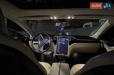 Ліфтбек Tesla Model S 2013 в Перемишлянах