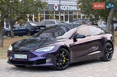 Ліфтбек Tesla Model S 2018 в Одесі