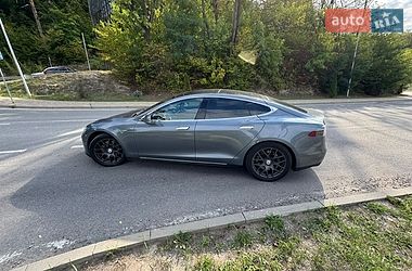 Лифтбек Tesla Model S 2014 в Львове фото 2 Лифтбек Tesla Model S 2014 в Львове