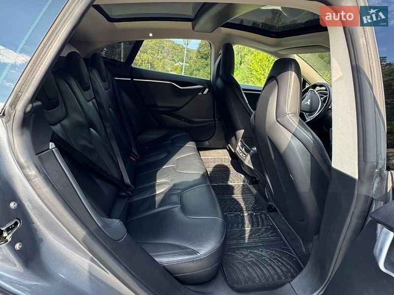Лифтбек Tesla Model S 2014 в Львове фото 7 Лифтбек Tesla Model S 2014 в Львове