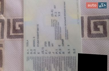 Ліфтбек Tesla Model S 2017 в Сарнах