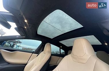 Ліфтбек Tesla Model S 2015 в Львові фото 11 Ліфтбек Tesla Model S 2015 в Львові