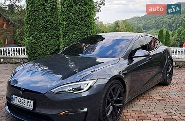 Лифтбек Tesla Model S 2021 в Коломые