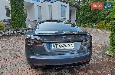 Лифтбек Tesla Model S 2021 в Коломые