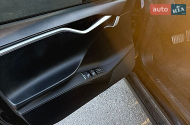 Лифтбек Tesla Model S 2014 в Николаеве